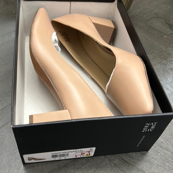 Naturalizer KARINA Block Heel Pumps - Picture 2 of 10